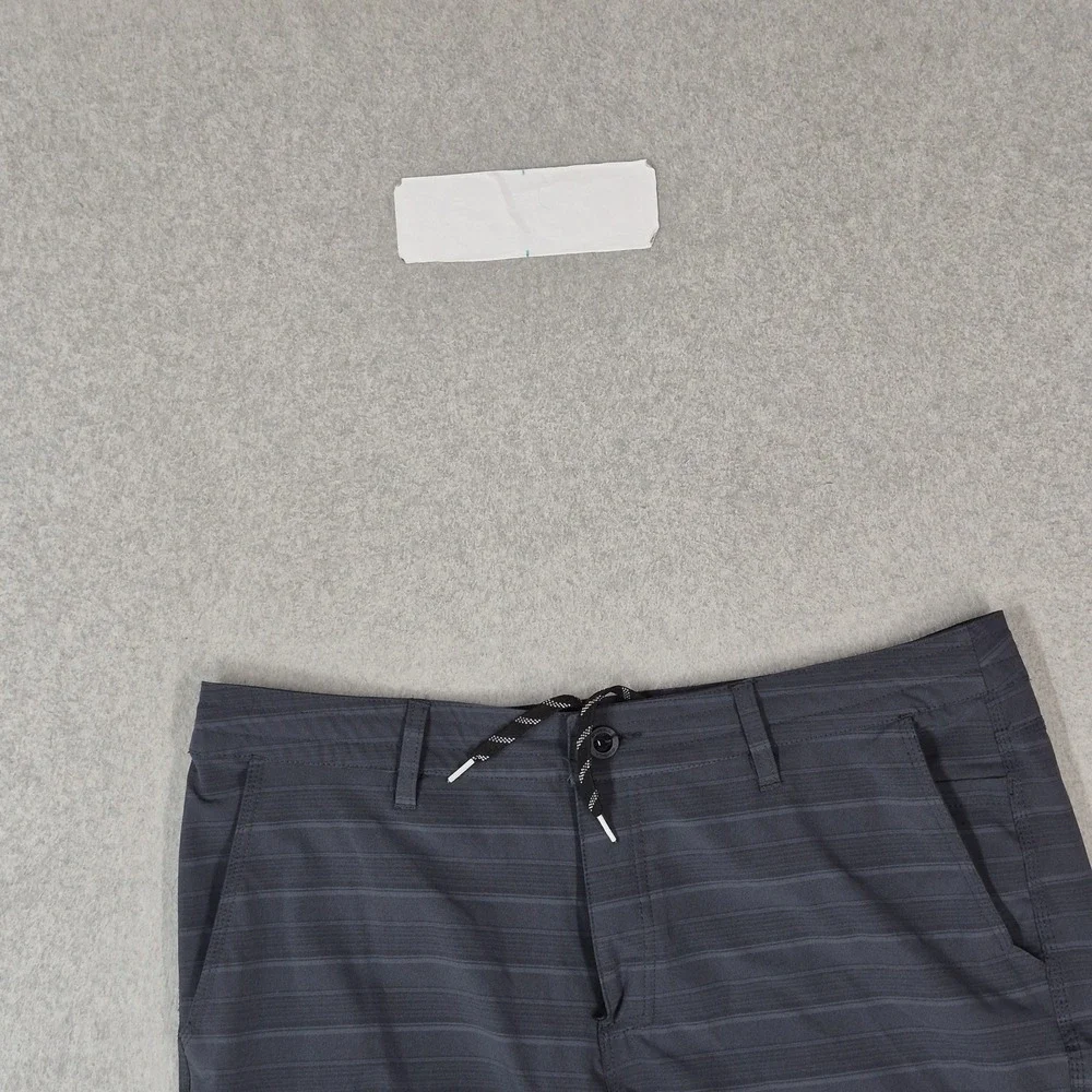 O'Neill Men Shorts 36 Gray Striped Swimwear Boardshorts 11